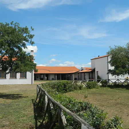 فندق Su Baione 3*