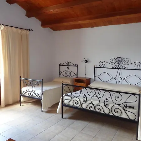 Hotel Su Baione 3*